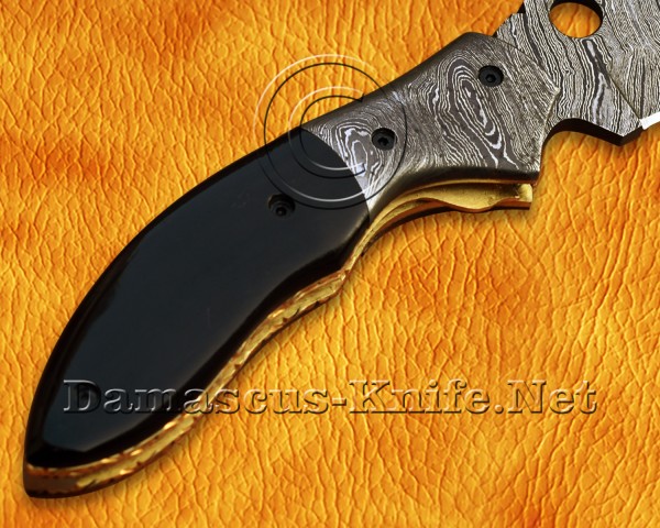 Personalized Handmade Damascus Steel Arts and Crafts Pocket Folding Knife Bull Horn Handle