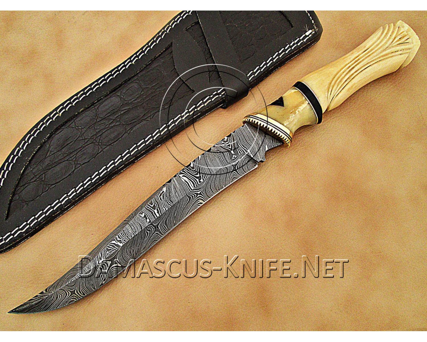 Handmade Damascus Steel Outdoor Field-Utility Implement - Carved Bone - CK883 Handmade Damascus Steel Outdoor Field-Utility Implement - Carved Bone - CK883