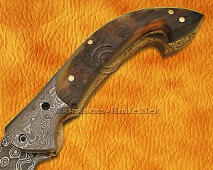 Personalized Handmade Damascus Steel Arts and Crafts Pocket Folding Knife Ram Horn Handle Personalized Handmade Damascus Steel Arts and Crafts Pocket Folding Knife Ram Horn Handle