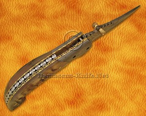 Personalized Handmade Damascus Steel Arts and Crafts Pocket Folding Knife Ram Horn Handle Personalized Handmade Damascus Steel Arts and Crafts Pocket Folding Knife Ram Horn Handle