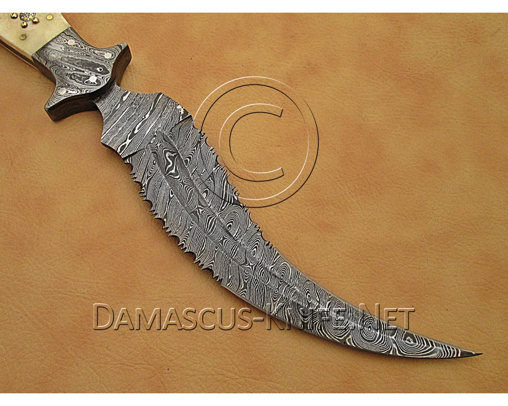 Personalized Handmade Damascus Steel Arts and Crafts Halide Hunting and Survival Knife Bone Handle - DHK952