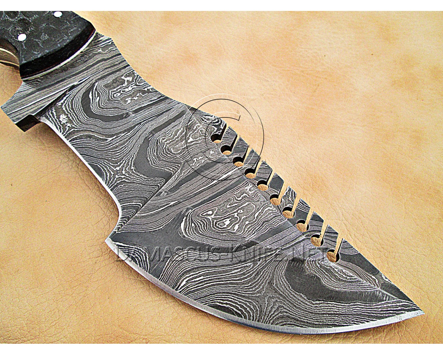 Artisan Damascus Multi-Zone Field-Utility Implement - TK1004